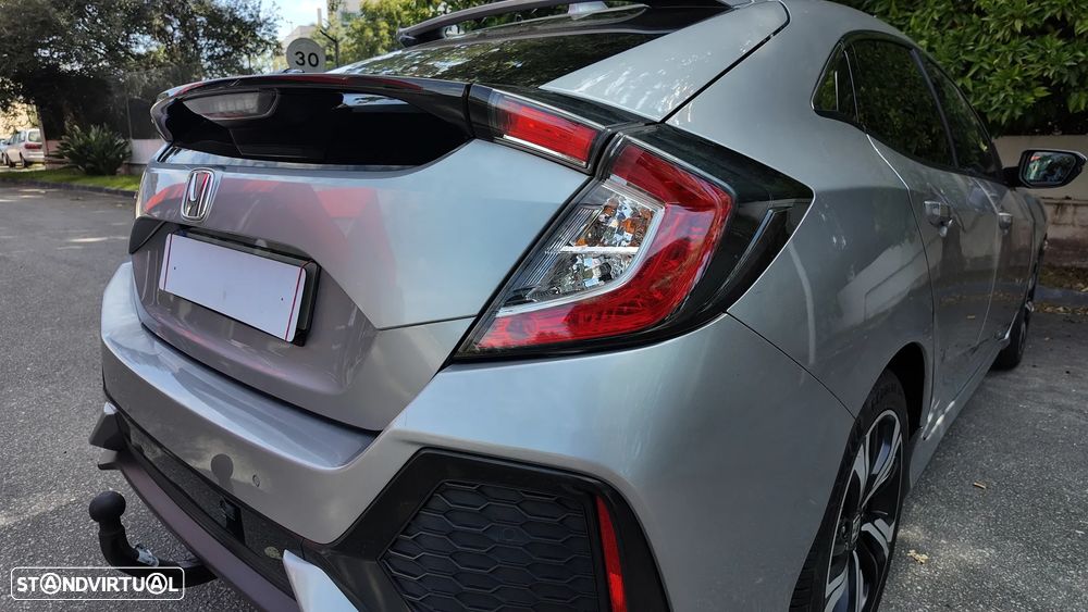 Honda Civic 1.0 i-VTEC Turbo CVT Elegance - 13