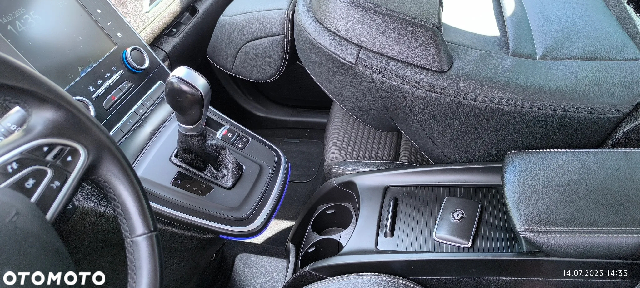 Renault Grand Scenic - 13