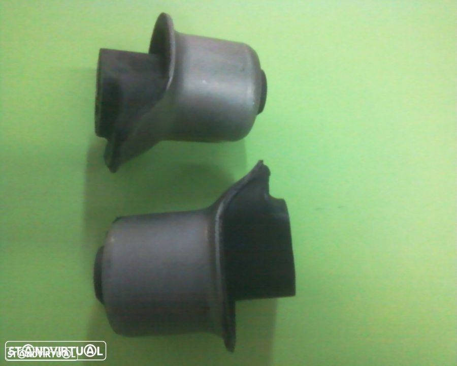 Par de sinoblocos eixo traz vw golf III 3 NOVOS - 1