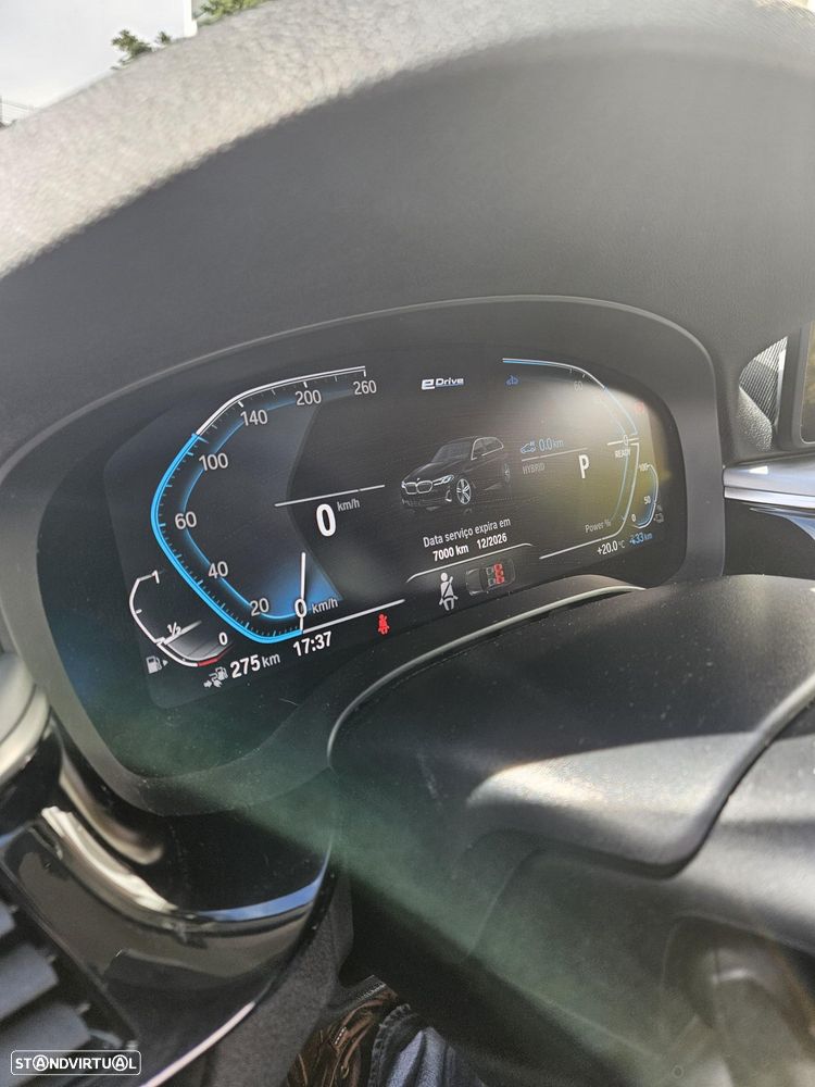 BMW 520 e Line Luxury - 33
