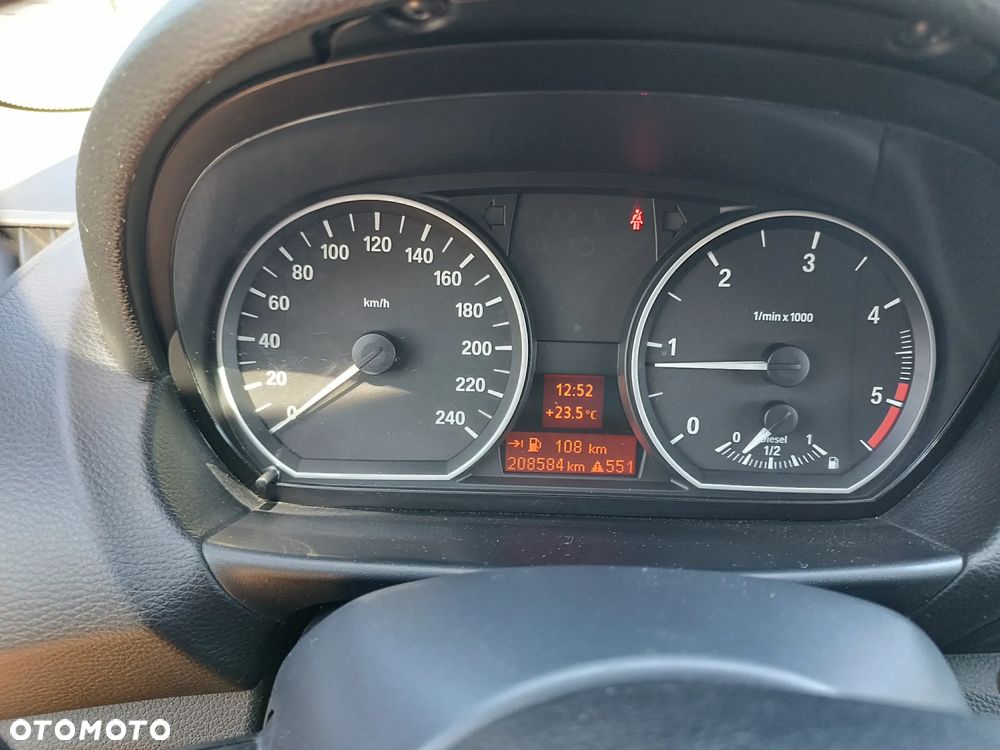 BMW Seria 1 118d DPF - 24