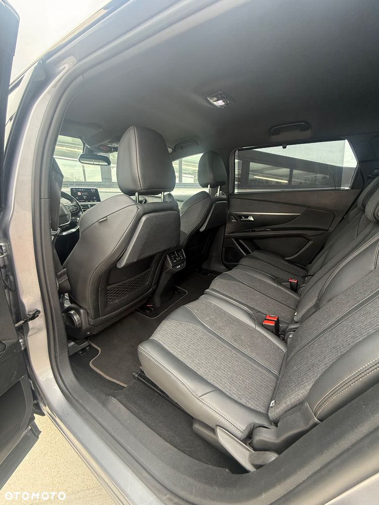 Peugeot 5008 1.6 PureTech GT Line S&S EAT8 - 17