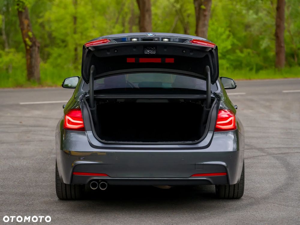 BMW Seria 3 320d M Sport Shadow - 9