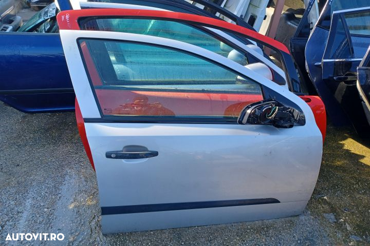 USA FATA DREAPTA Opel Astra H  [din 2004 pana  2007] seria - 2