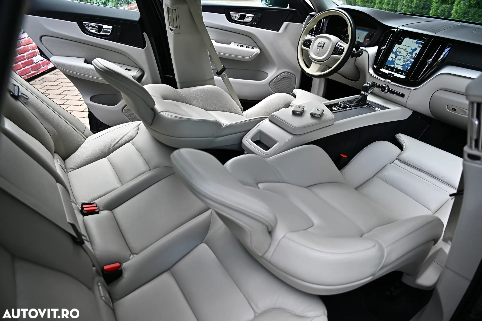 Volvo XC 60 D4 AWD Geartronic Inscription - 8