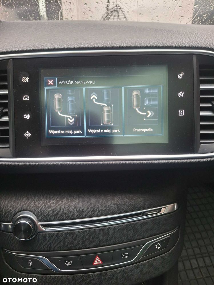 Peugeot 308 - 6