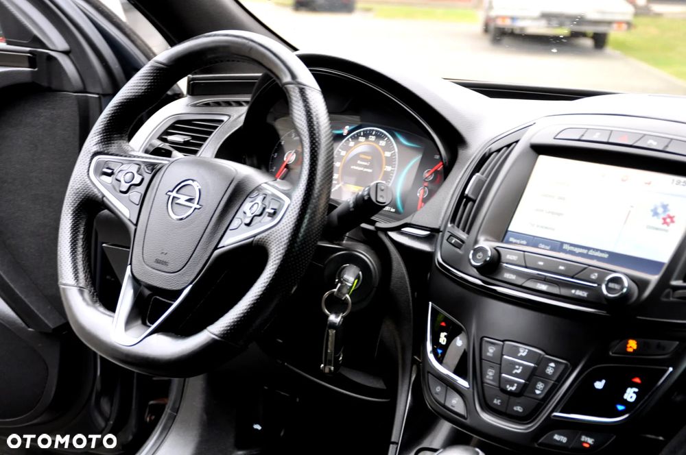 Opel Insignia 2.0 CDTI automatik Business Edition - 32