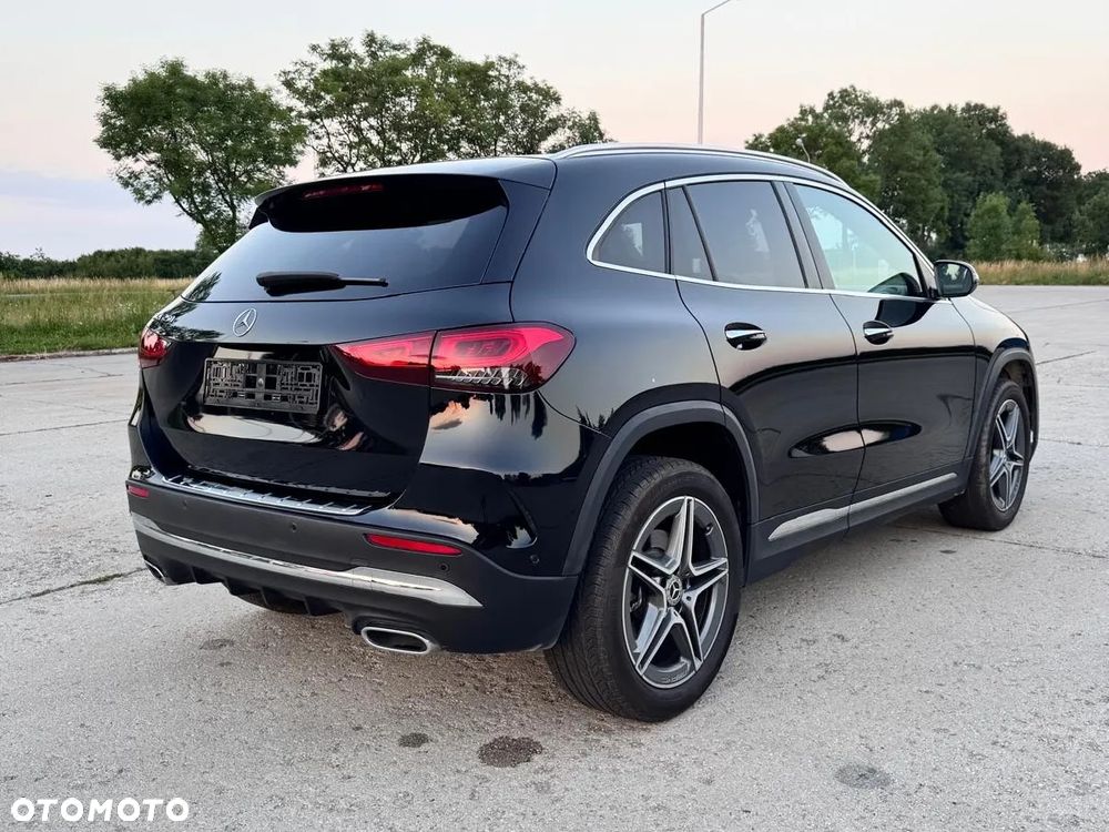 Mercedes-Benz GLA 250 8G-DCT AMG Line - 5