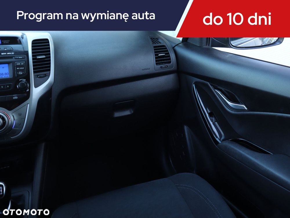 Hyundai ix20 - 10