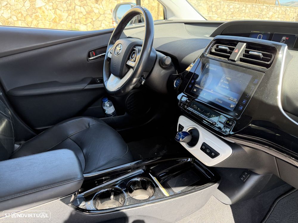 Toyota Prius 1.8 Plug-In Premium - 14