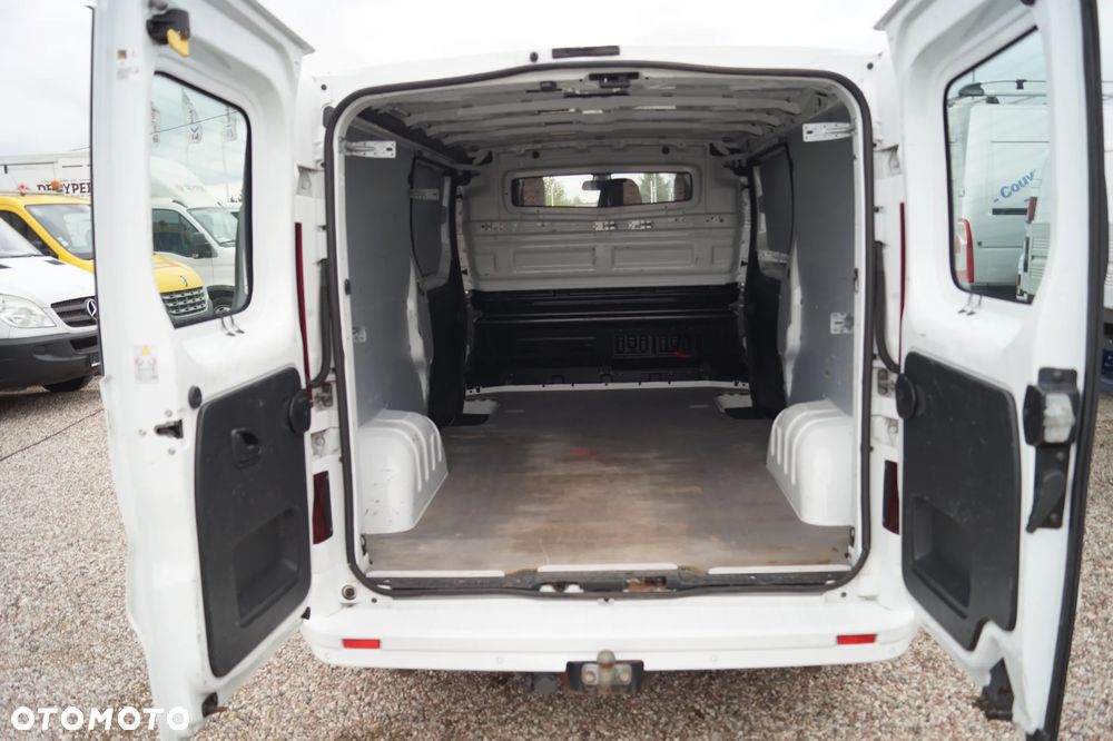Opel Vivaro - 30