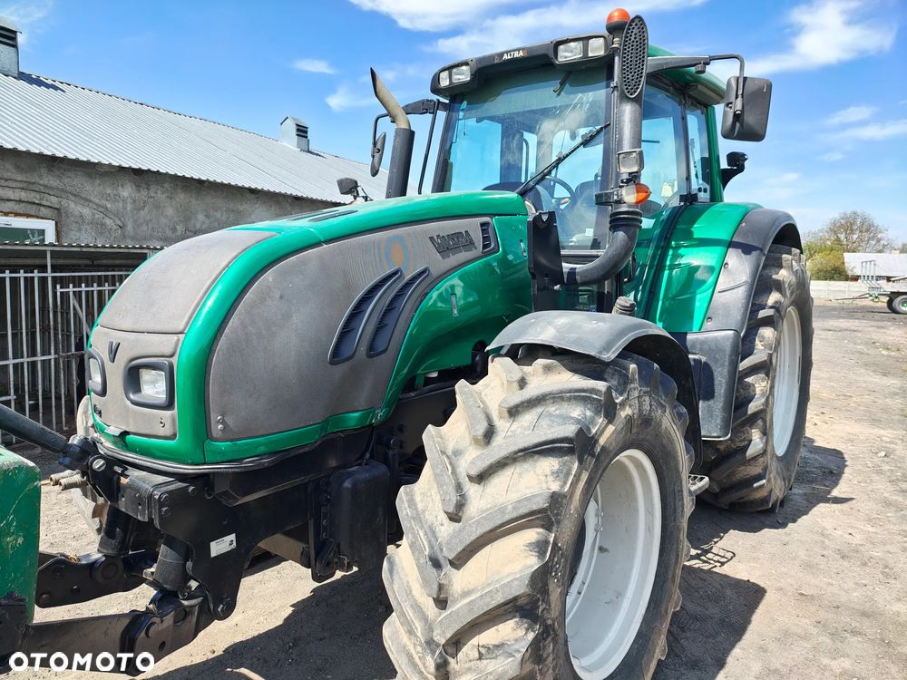 Valtra T162 - 1