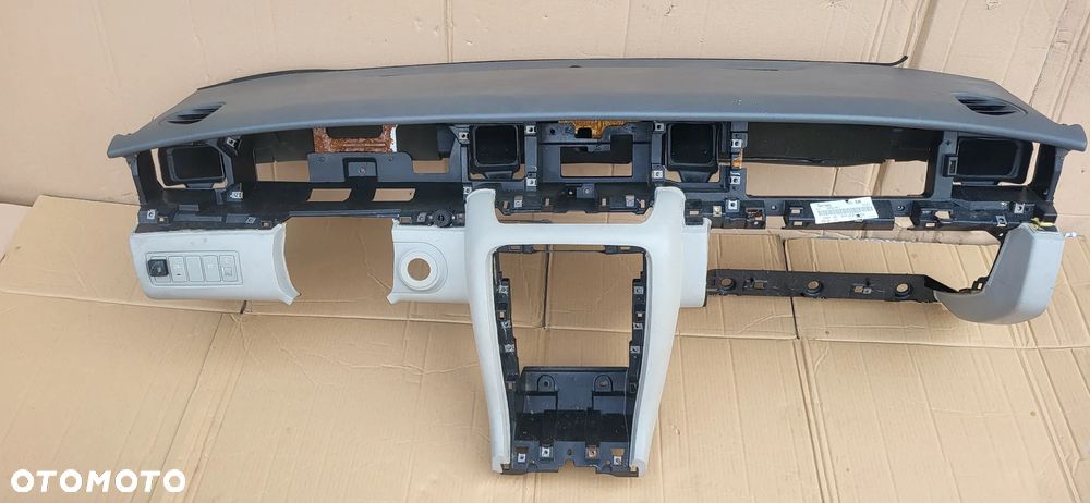 KONSOLA DESKA KIA OPIRUS - 5