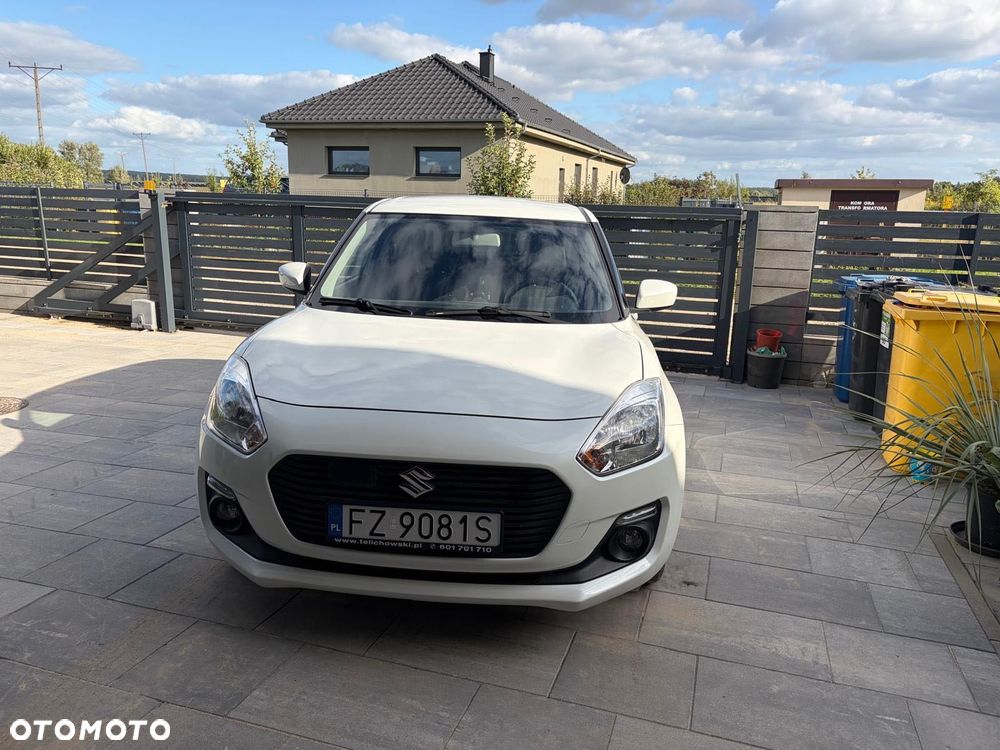 Suzuki Swift - 3