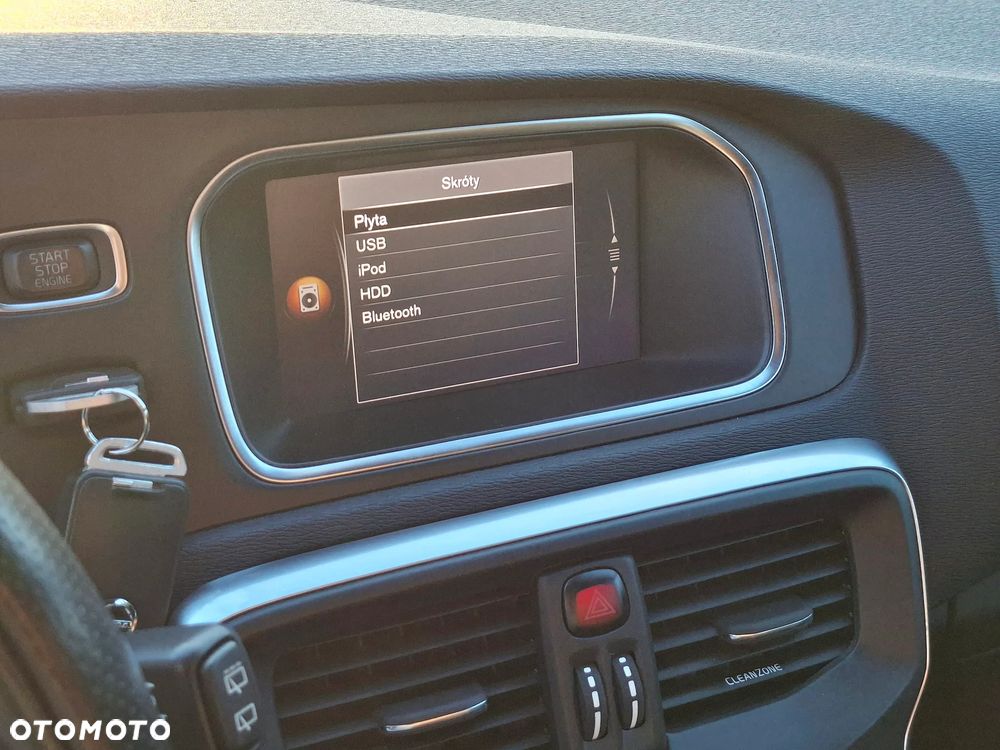 Volvo V40 D2 RDesign - 32