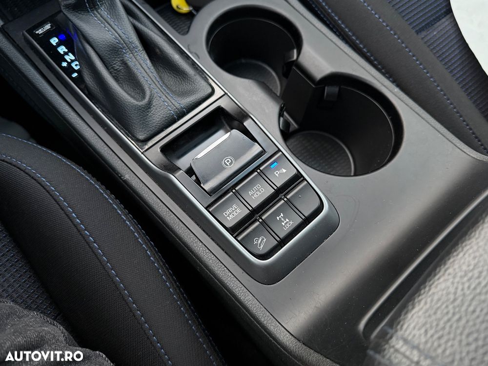 Hyundai Tucson 2.0 CRDI 4WD 6AT Style - 19