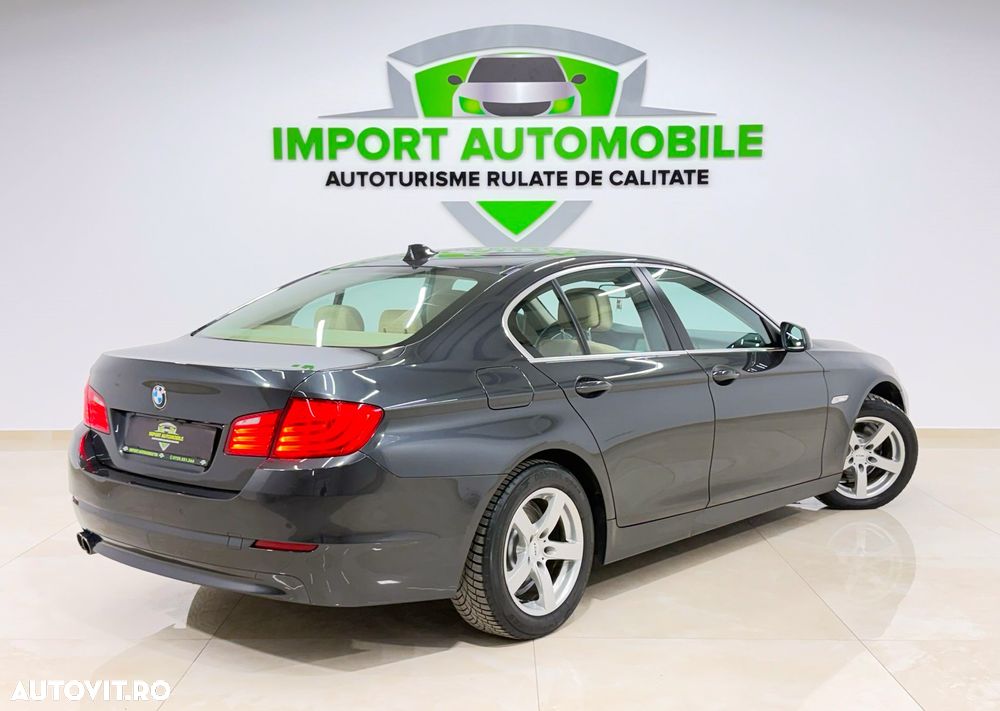 BMW Seria 5 520d Aut. - 12