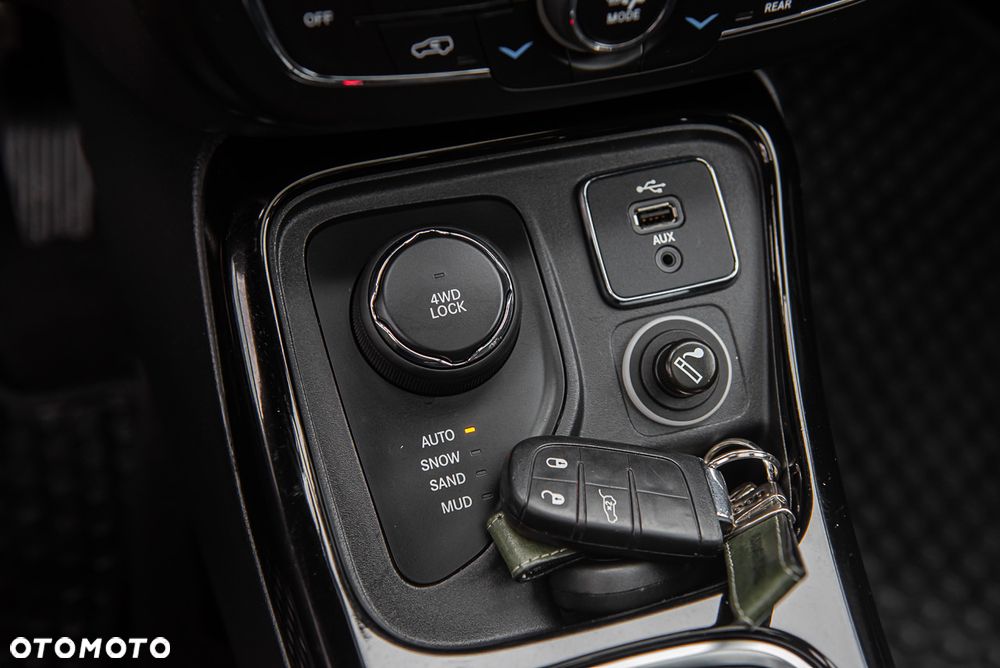 Jeep Compass 1.4 TMair Limited 4WD S&S - 24