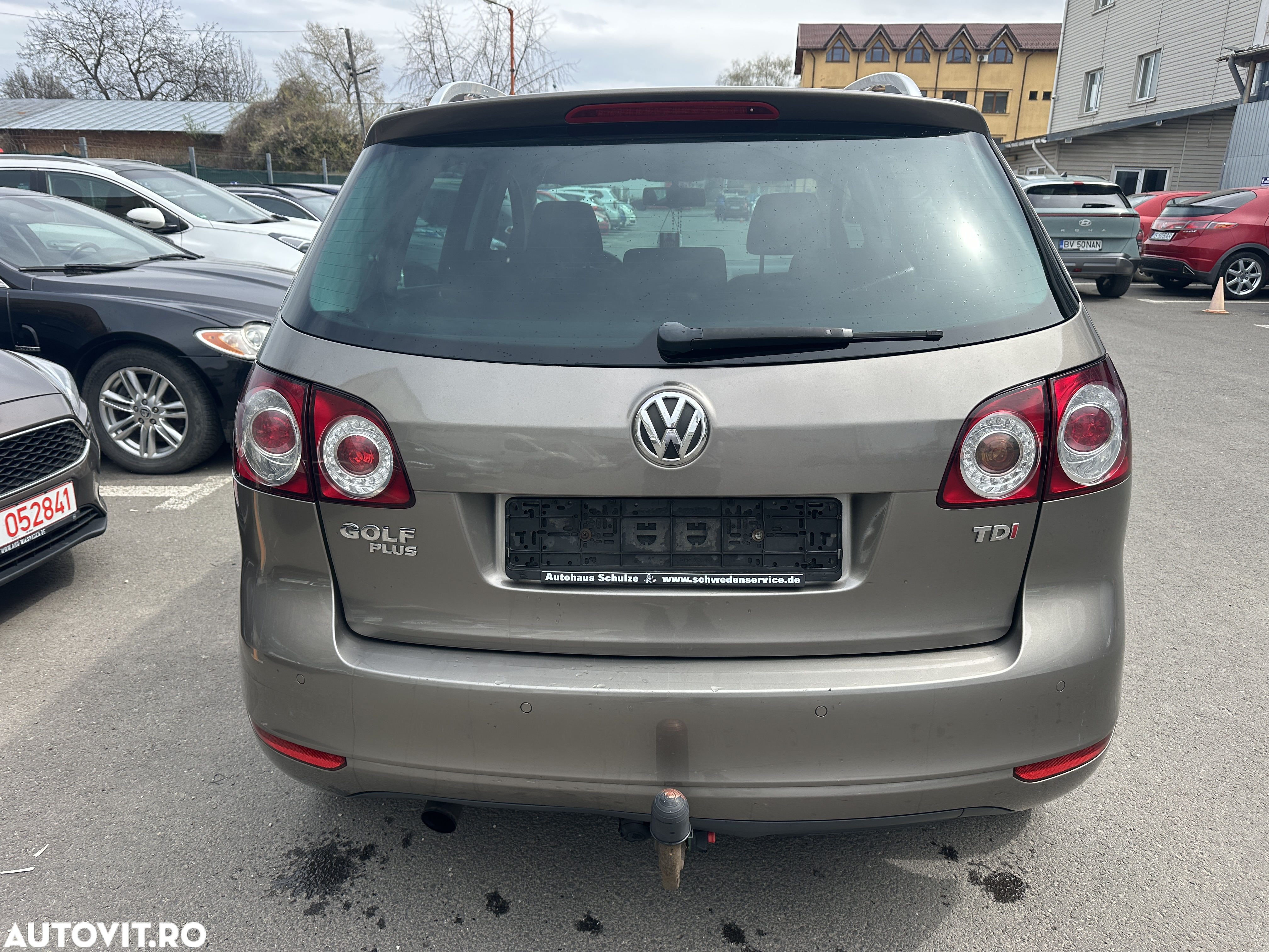 Volkswagen Golf Plus 1.6 TDI DPF Comfortline DSG - 2