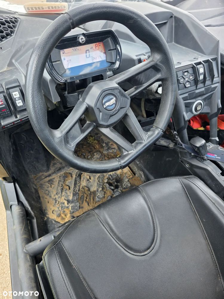 Can-Am Maverick - 14