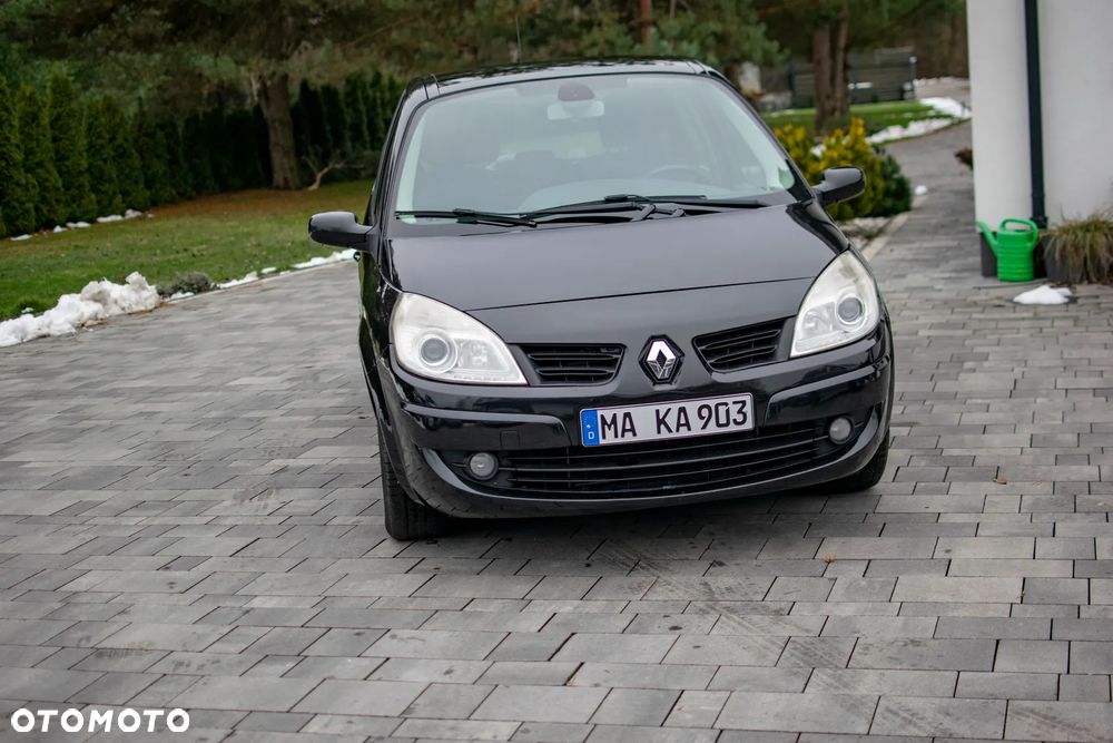 Renault Scenic - 21