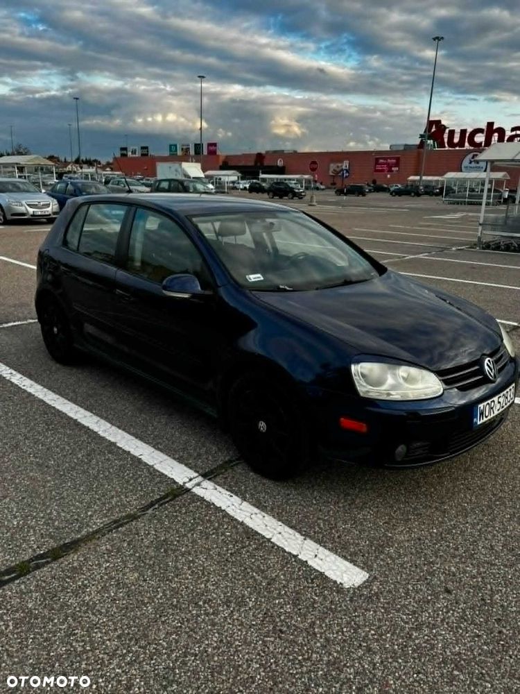 Volkswagen Golf - 2