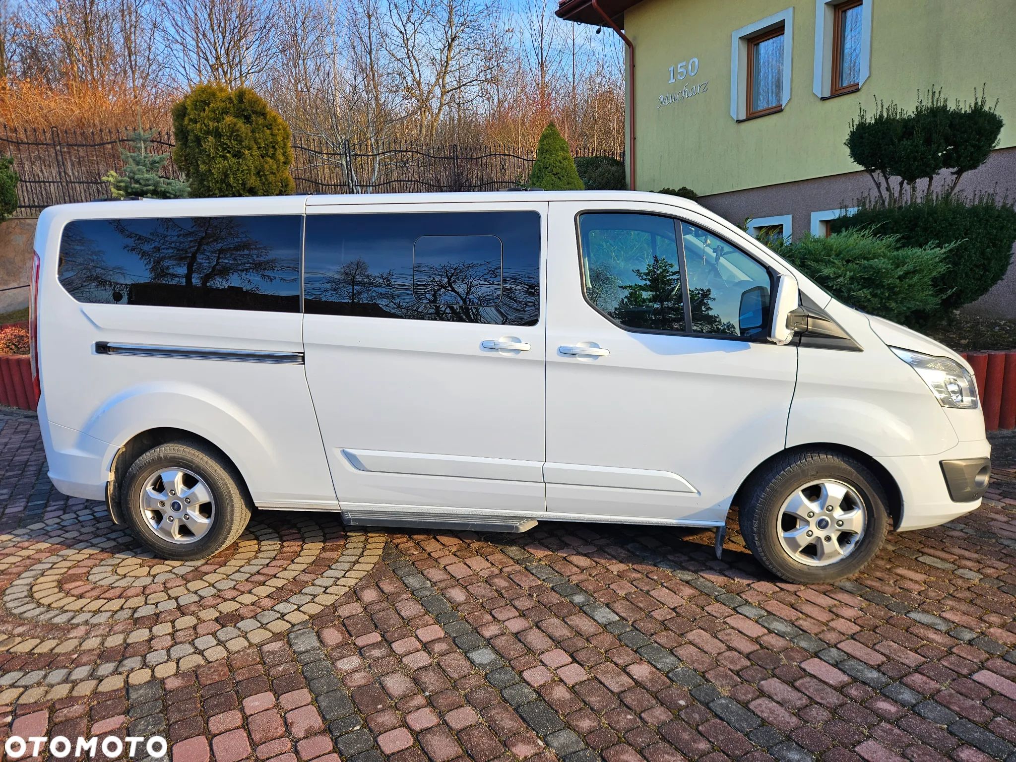 Ford Tourneo Custom 2.0 TDCi L2 Titanium SelectShift - 1