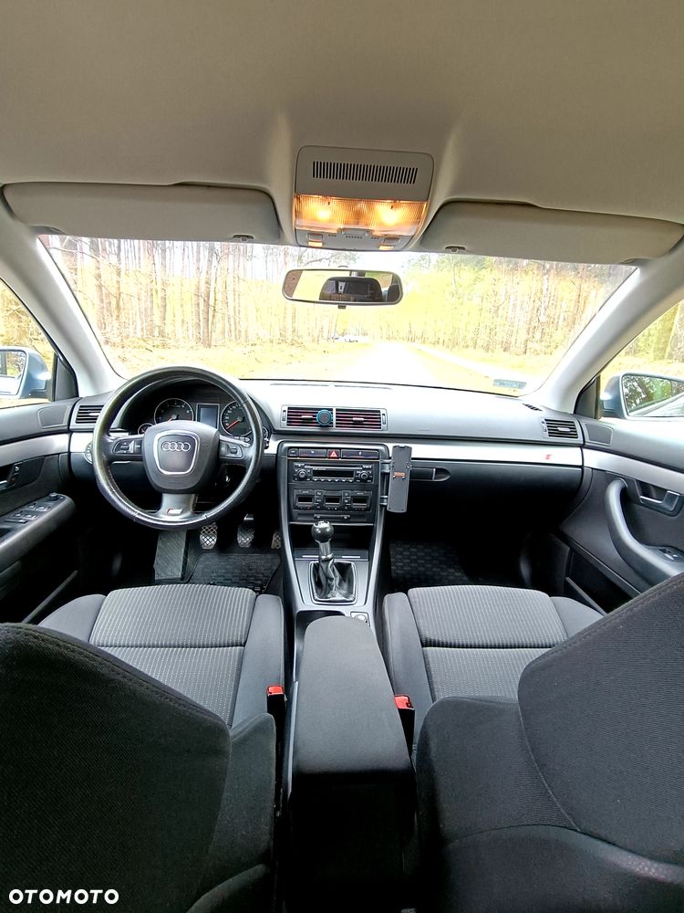 Audi A4 Avant 1.8T - 7