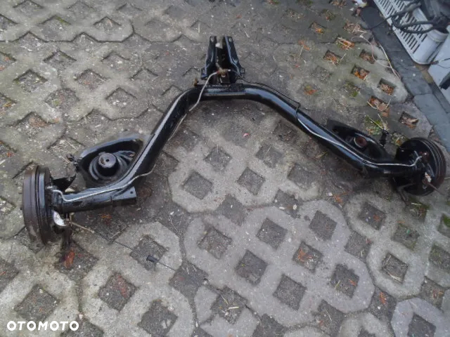 belka zawieszenie piasta czop bęben bębny ośka przyczepka przyczepa  fiat panda I 45 marbella tył tylne 4x98 posiadam wszystkie części do tego modelu - 3