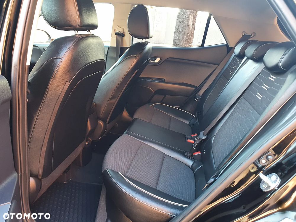 Kia Stonic 1.0 T-GDI OPF Mild Hybrid DCT7 GT Line - 13