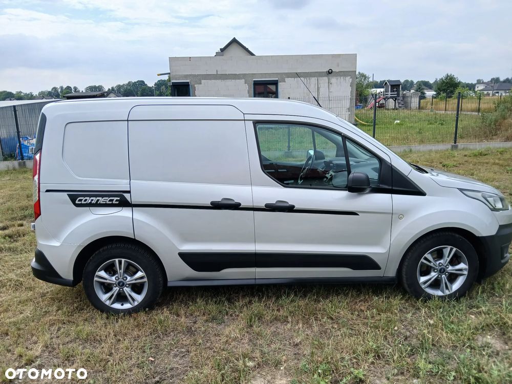 Ford Transit Connect - 8