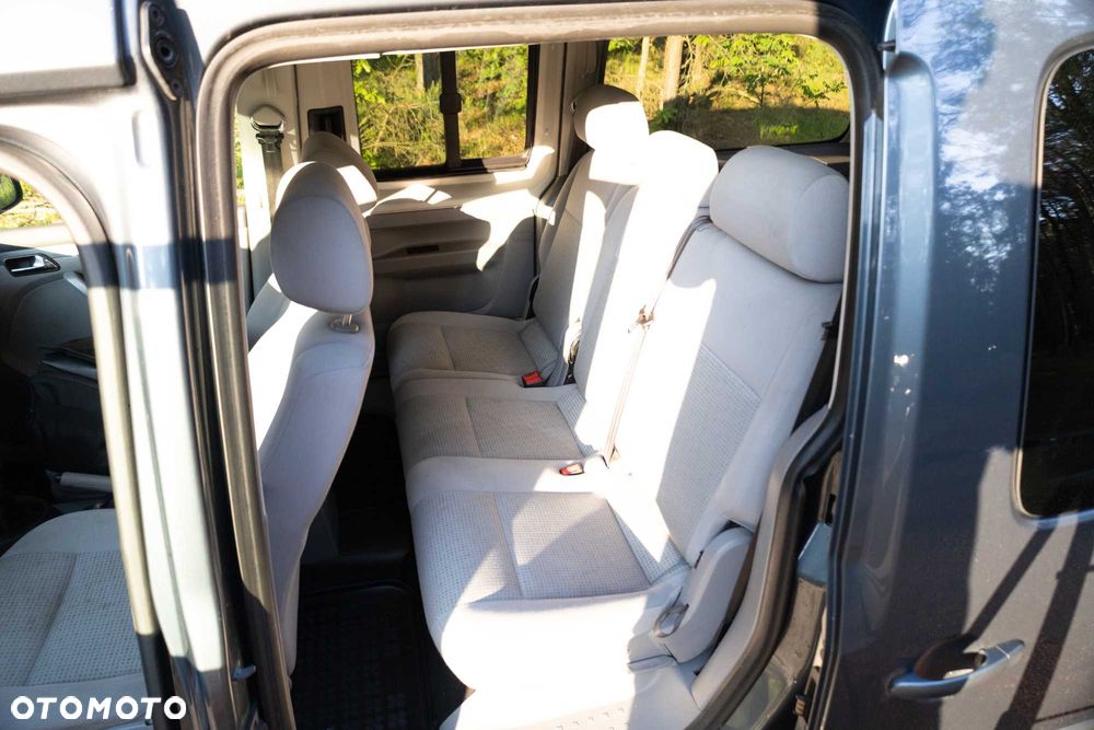 Volkswagen Caddy - 5