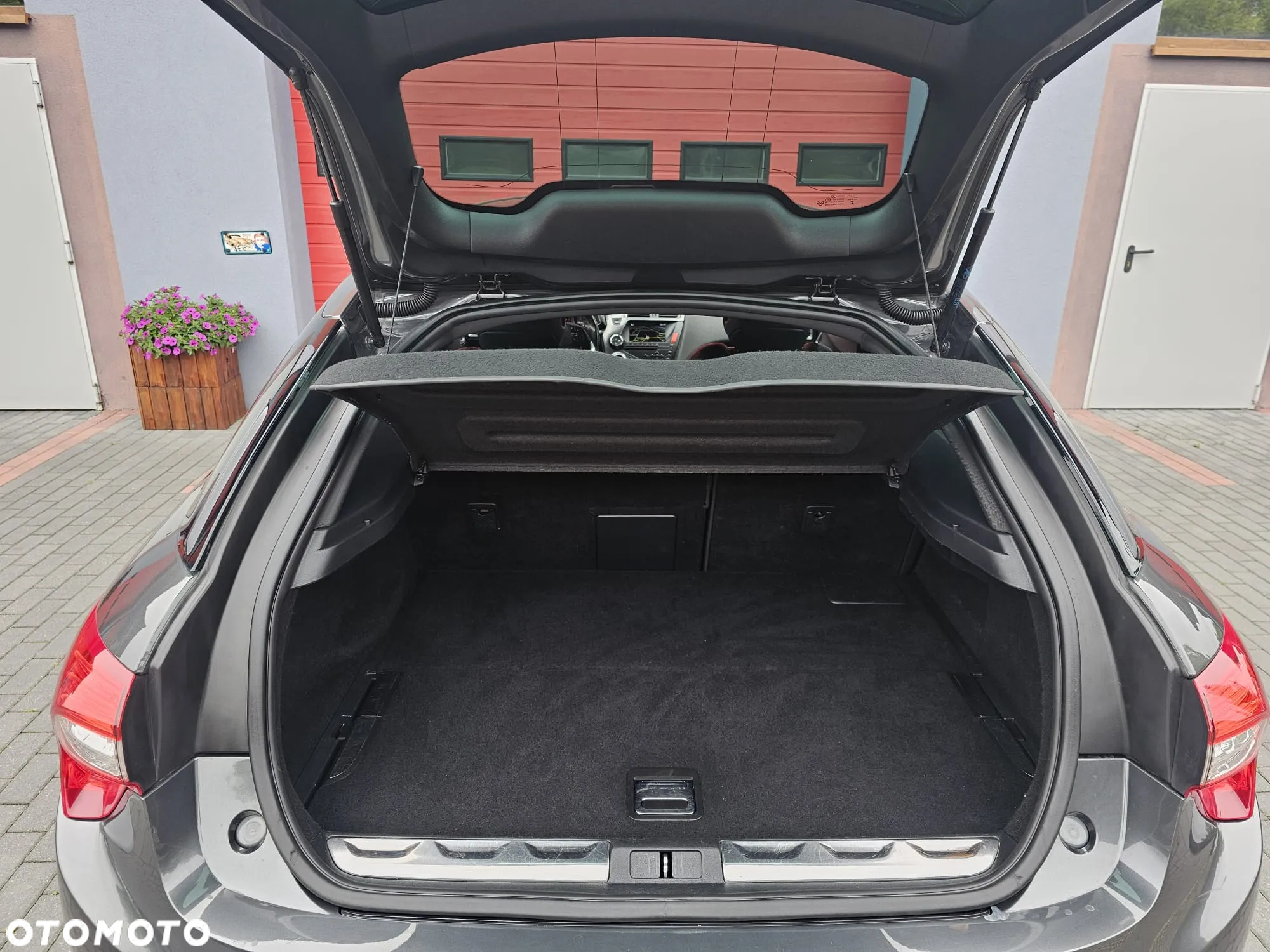 Citroën DS5 HDi 165 SportChic - 16