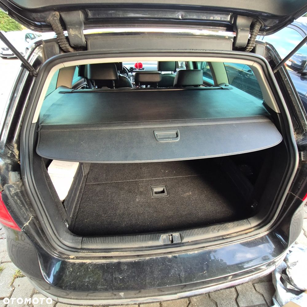Volkswagen Passat 2.0 TDI 4Mot Highline DSG - 8