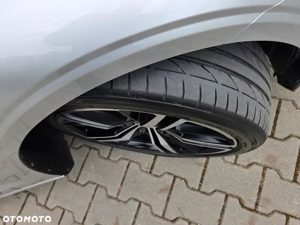 Volvo S60 - 25