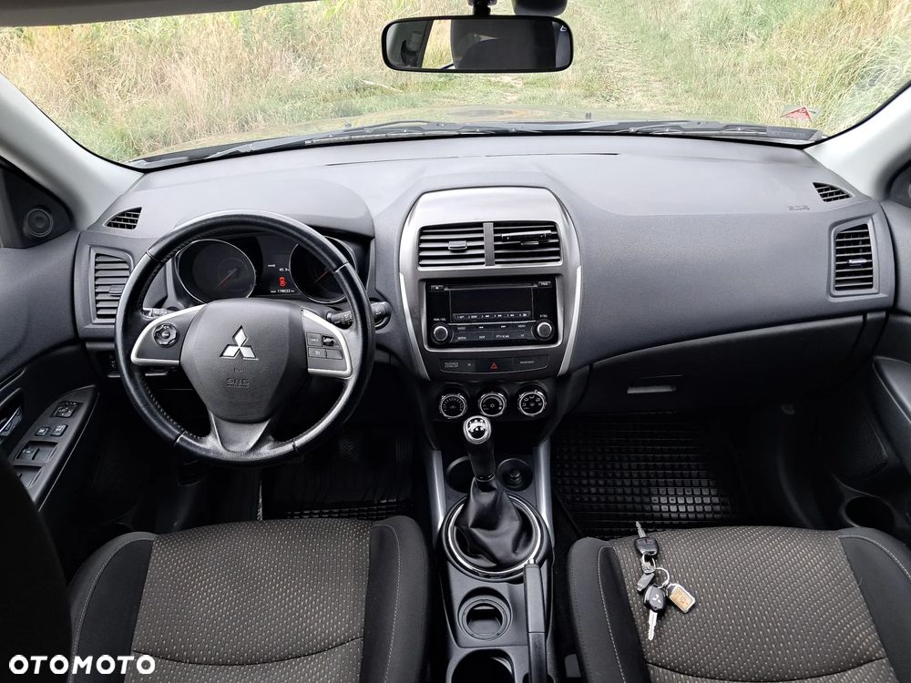 Mitsubishi ASX 1.6 Intense - 16