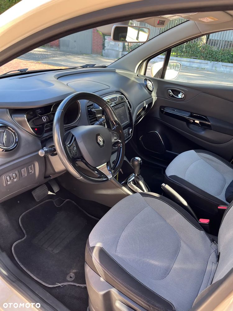 Renault Captur - 9