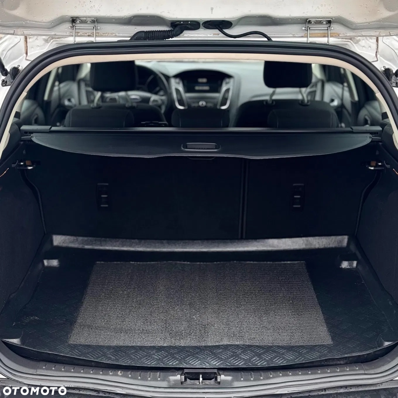 Ford Focus - 25