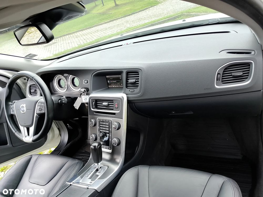 Volvo V60 - 34
