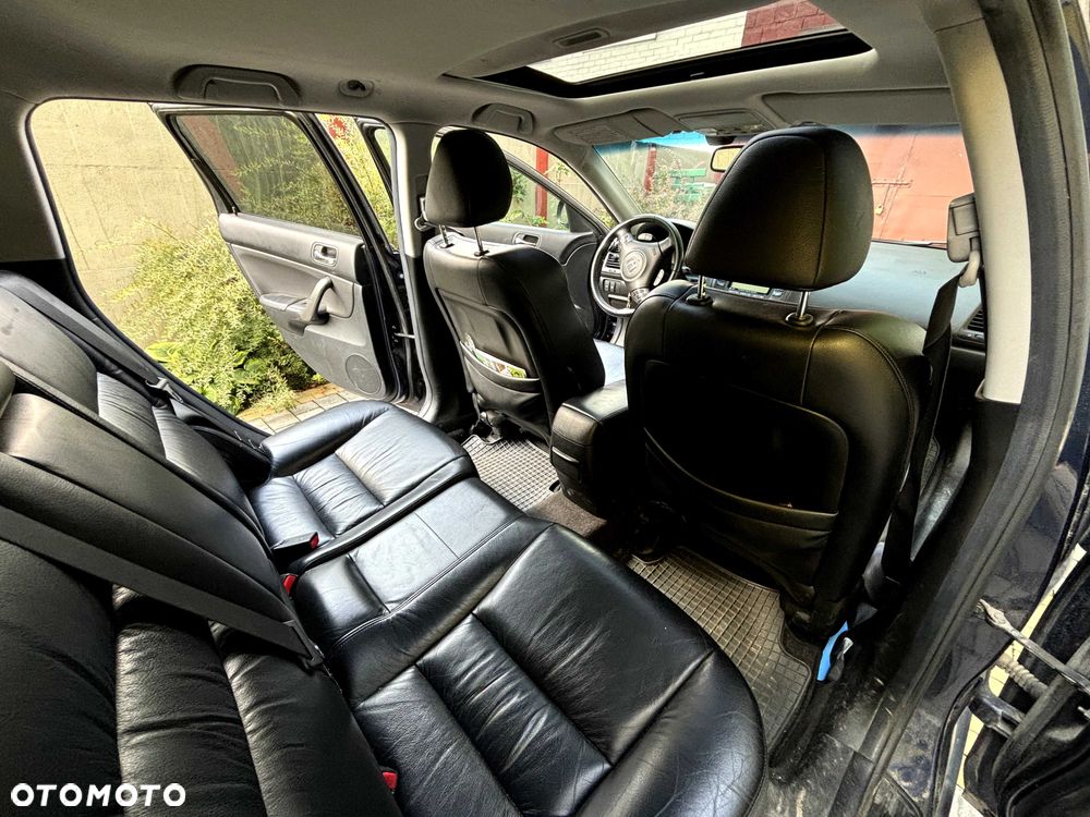 Honda Accord - 4
