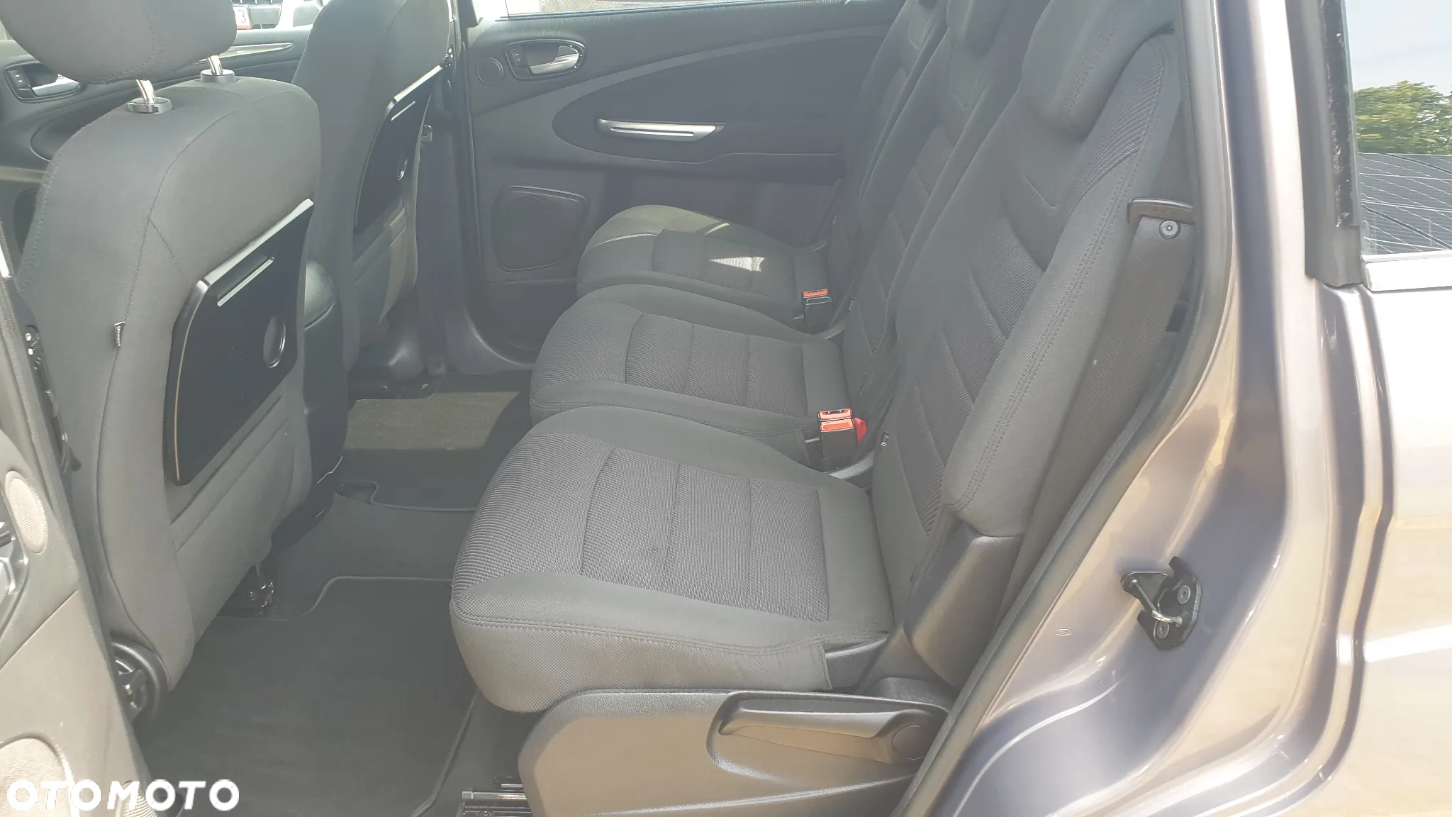 Ford Galaxy 1.6 EcoBoost Titanium - 11