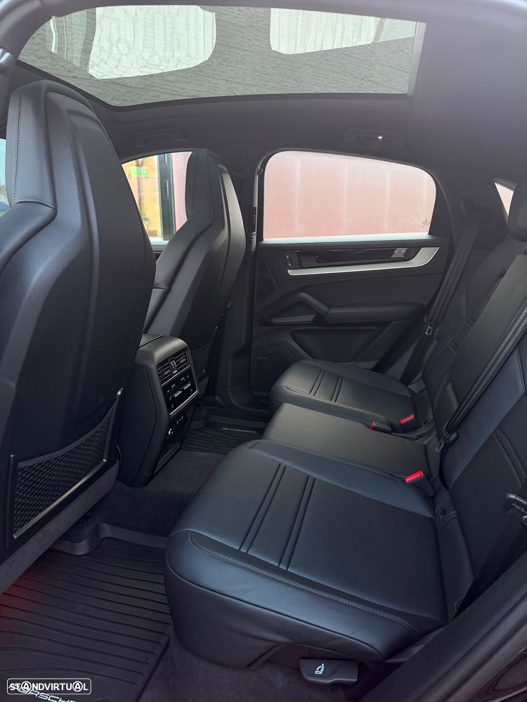 Porsche Cayenne S E-Hybrid - 50