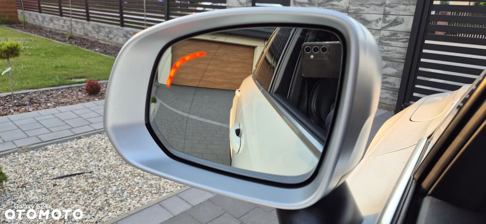 Volvo XC 90 D5 SCR AWD R-Design - 37
