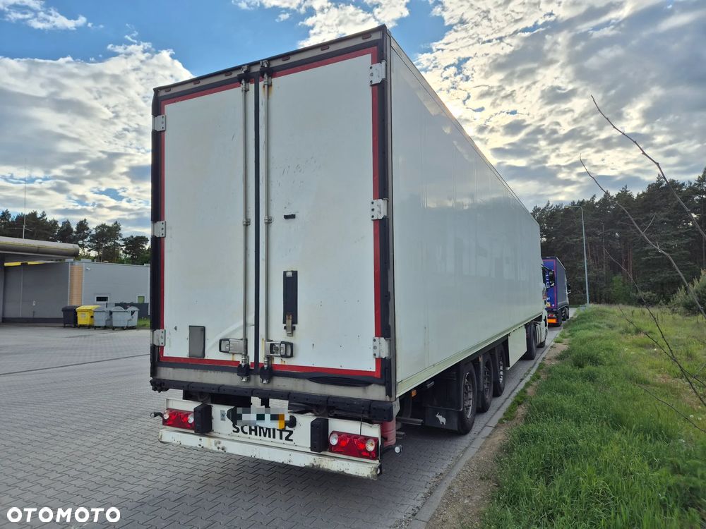 Schmitz Cargobull Vector 1950 MULTITEMPERATURA NOWE OPONY 100% / ŚCIANA GRODZIOWA / DOPPEL STOCK / BELKI / PODNOSZONA OŚ / z Niemiec / 2015 / CARRIER CHŁODNIA CHLODNIA LODÓWKA PODWÓJNY ZAŁADUNEK PIĘTROWA - 35