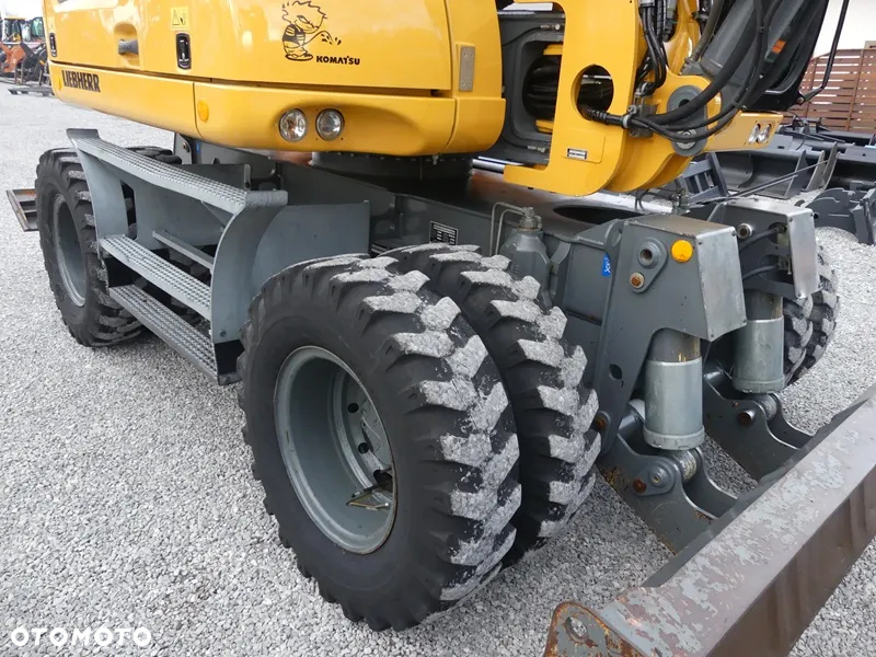 Liebherr A910 Compact / Sprowadzona / Super Stan / - 30