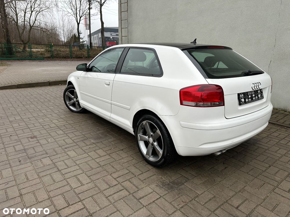 Audi A3 3-drzwiowe 1.9 TDI Ambiente - 4