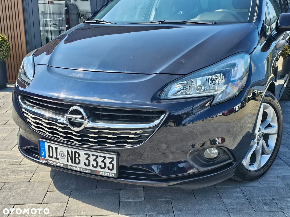 Opel Corsa 1.4 16V Cosmo - 11