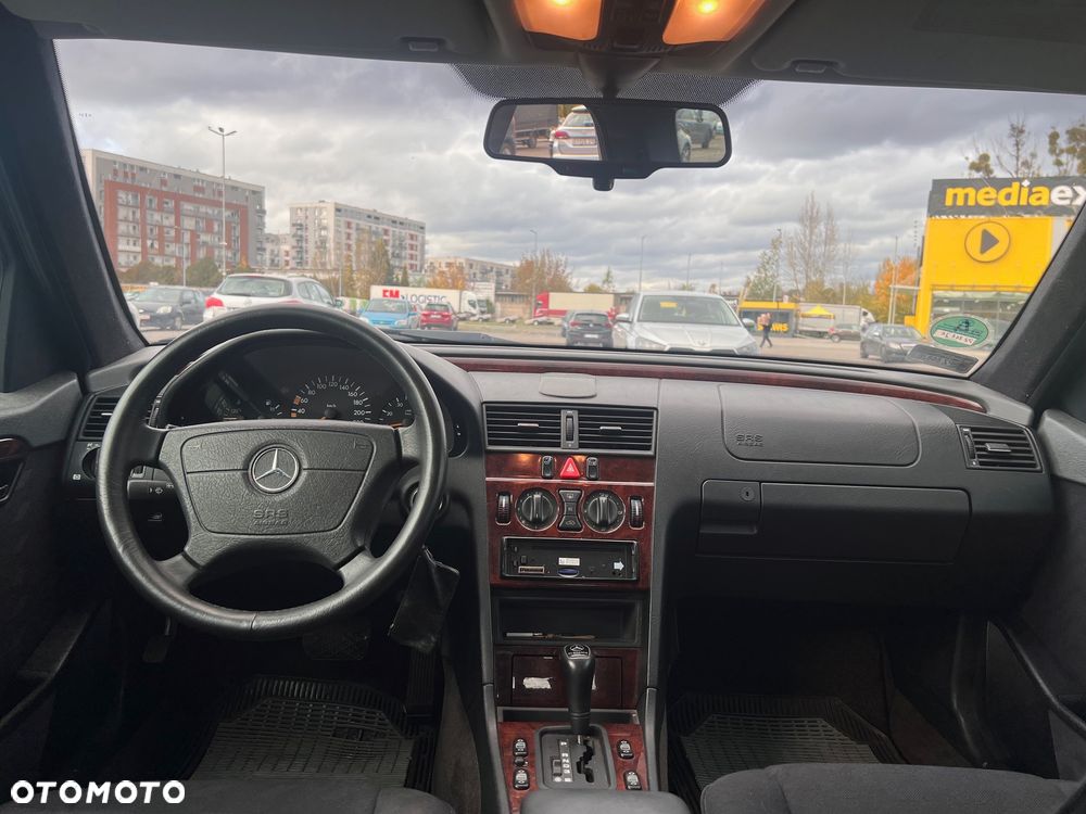 Mercedes-Benz Klasa C - 8