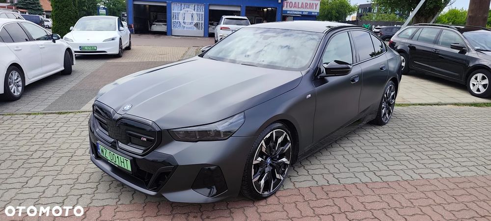 BMW i5 83.9kWh M60 xDrive - 3