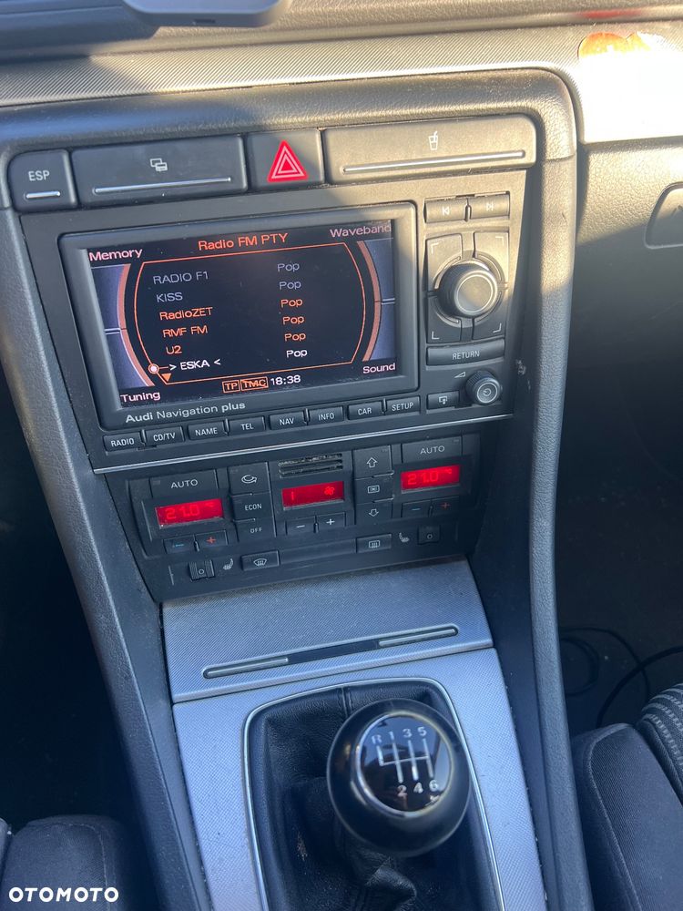 Audi A4 Avant - 12